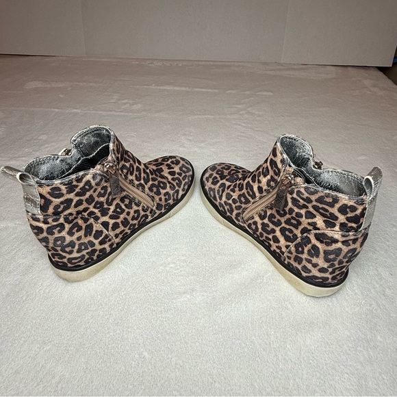 Justice Stylish Leopard Print Ankle Booties - Picture 4 of 11